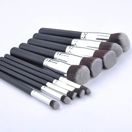 Flawless Winner 10-Piece Makeup Brush Set